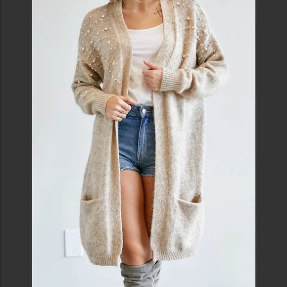 Pearl Cream Cardigan - Picture 3 of 14